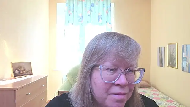 Emma Eclipsee online show from 03/11/26, 11:16
