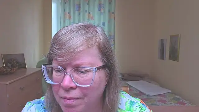 Emma Eclipsee online show from 04/02/26, 11:08