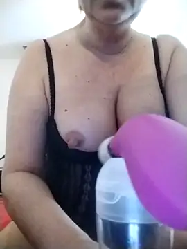 Snapshot of oxavector chatting on 02/13/26, 08:54 oxavector online show from 02/13/26, 08:54