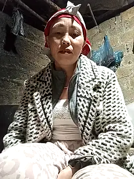 Snapshot of lena-cute chatting on 02/02/26, 12:48 lena-cute online show from 02/02/26, 12:48