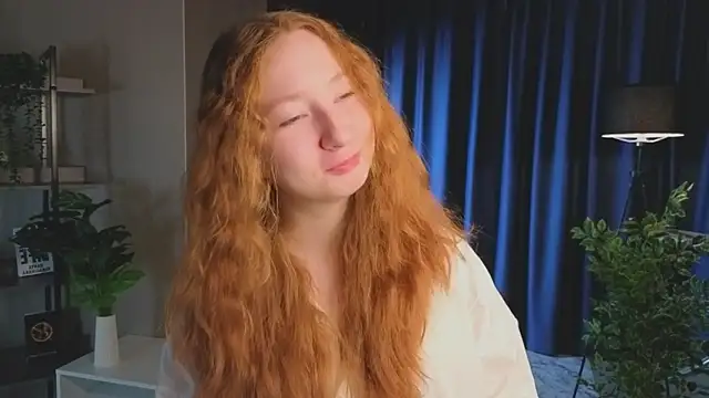 Snapshot of MaraButtrey chatting on 02/08/26, 01:31 MaraButtrey online show from 02/08/26, 01:31