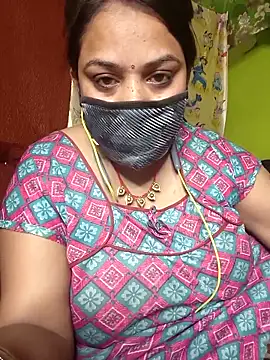 06Rozi online show from 03/23/26, 09:57