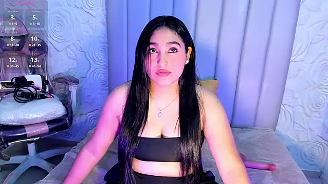 Lya dubois  online show from 03/11/26, 08:59