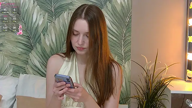 Snapshot of EmmaSagge chatting on 02/08/26, 06:28 EmmaSagge online show from 02/08/26, 06:28