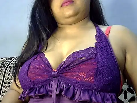 Miss-Prity online show from 05/07/26, 06:02