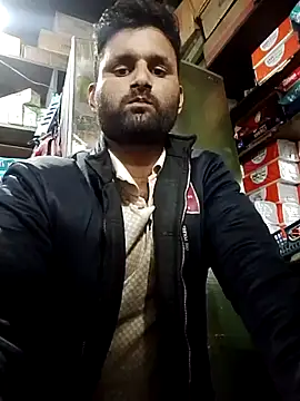 Snapshot of sos-boy chatting on 02/15/26, 01:20 sos-boy online show from 02/15/26, 01:20