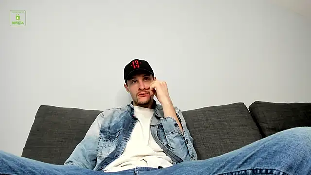 Deymond Russo online show from 02/22/26, 05:22