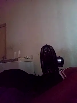 loveofpetitegirls34 online show from 02/19/26, 12:45