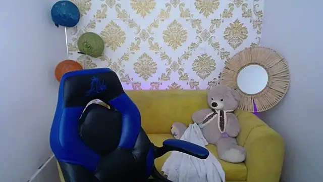 ALISS M  online show from 02/14/26, 09:11