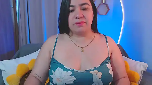 isabum  online show from 03/23/26, 11:36