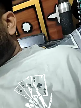 MrCurioX online show from 04/07/26, 03:12