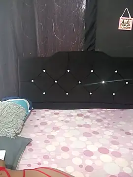 Snapshot of Salome_Vivas chatting on 02/15/26, 02:58 Salome Vivas online show from 02/15/26, 02:58