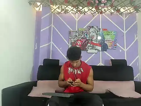 Yoel hot2004 online show from 04/03/26, 07:34