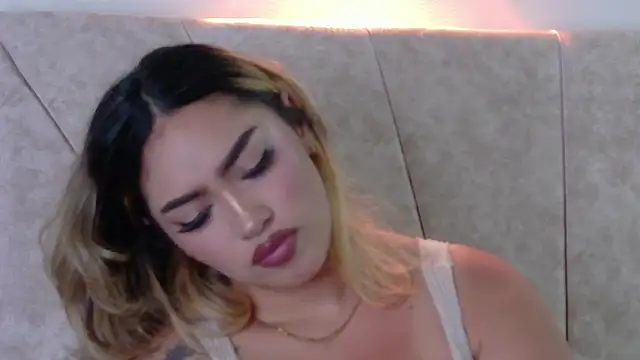 Snapshot of Maddy_Beluci chatting on 05/30/26, 12:19 Maddy Beluci online show from 05/30/26, 12:19