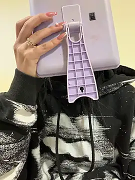 Snapshot of Sara_Fernandez_ chatting on 02/26/26, 01:54 Sara Fernandez online show from 02/26/26, 01:54