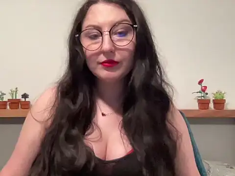 Snapshot of DorothyJoy chatting on 02/16/26, 07:10 DorothyJoy online show from 02/16/26, 07:10