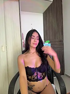 Juanitaa04 online show from 02/25/26, 04:27