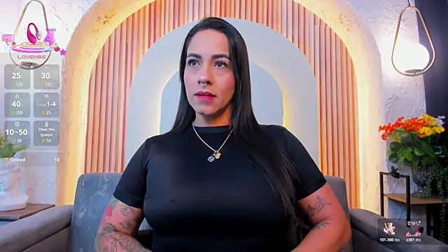 violet scott  online show from 04/25/26, 10:29