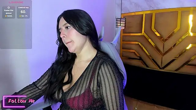 Snapshot of Miss_Scarlett22 chatting on 02/18/26, 11:39 Miss Scarlett22 online show from 02/18/26, 11:39