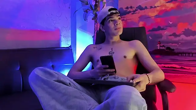 Snapshot of Elbombondelcircuit chatting on 02/15/26, 07:51 Elbombondelcircuit online show from 02/15/26, 07:51