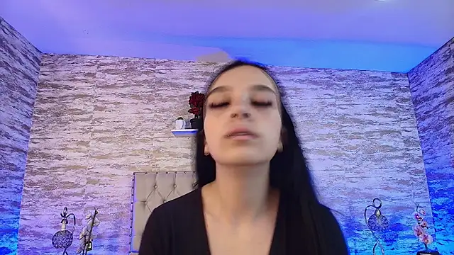 Elizabeth Ferrer online show from 03/30/26, 12:28