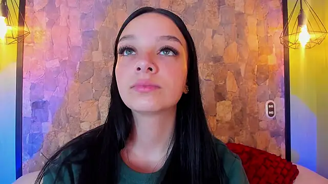 Elizabeth Ferrer online show from 04/14/26, 12:22