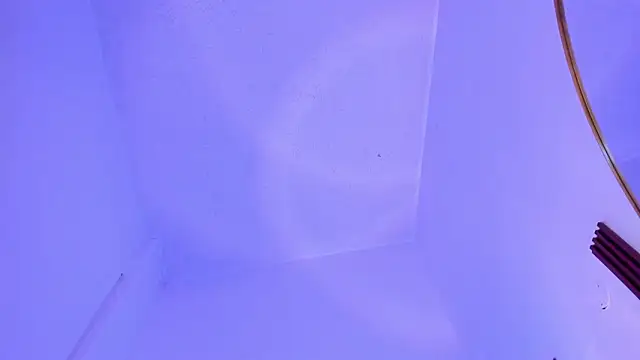 Snapshot of Issa-Lorens chatting on 02/18/26, 01:51 Issa-Lorens online show from 02/18/26, 01:51