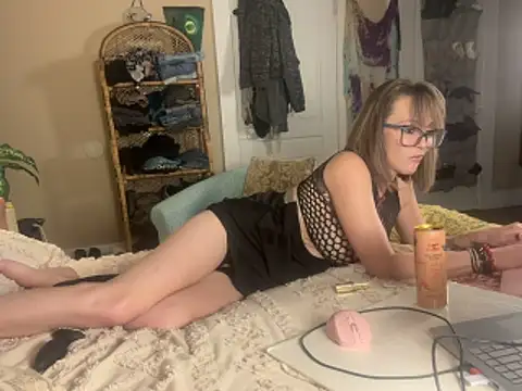 BrookiesLife online show from 04/21/26, 02:51