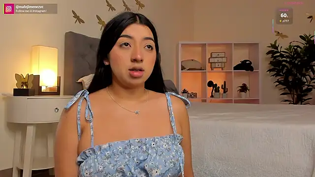 missvancouver online show from 04/20/26, 12:41