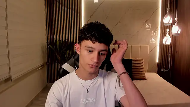 Snapshot of Patrick_Howland_ chatting on 02/22/26, 03:29 Patrick Howland online show from 02/22/26, 03:29