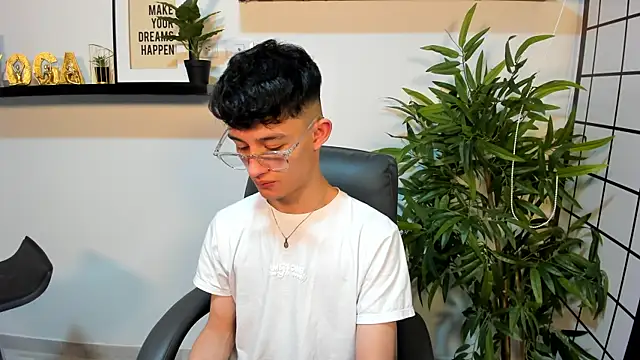 Patrick Howland  online show from 03/27/26, 03:34