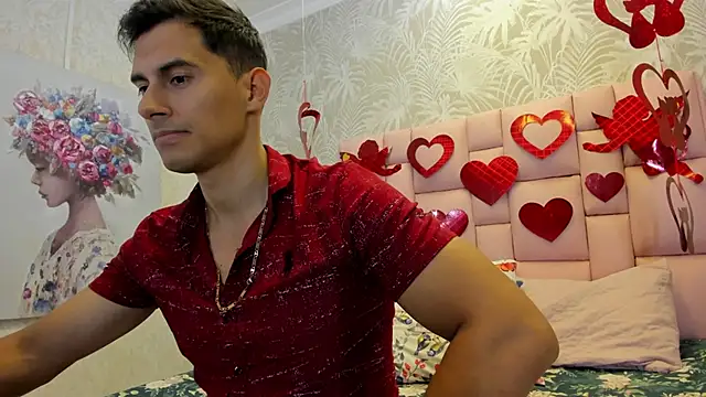 Snapshot of Mike_Conors chatting on 02/14/26, 01:46 Mike Conors online show from 02/14/26, 01:46