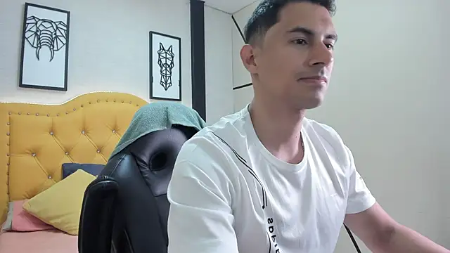 Mike Conors online show from 03/31/26, 02:24