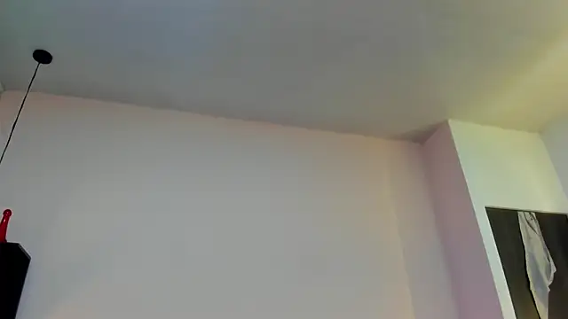 Snapshot of Raven_love chatting on 02/16/26, 09:33 Raven love online show from 02/16/26, 09:33