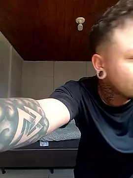 Snapshot of casaljs chatting on 02/11/26, 04:01 casaljs online show from 02/11/26, 04:01