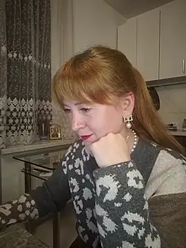 Snapshot of LanaBananaa_ chatting on 03/03/26, 10:48 LanaBananaa online show from 03/03/26, 10:48