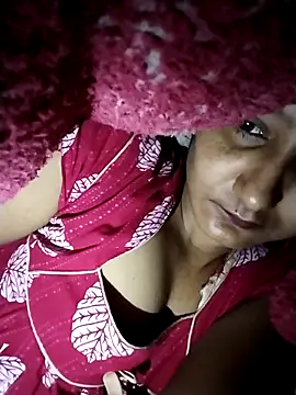 Snapshot of Ayesharani1 chatting on 02/07/26, 01:20 Ayesharani1 online show from 02/07/26, 01:20