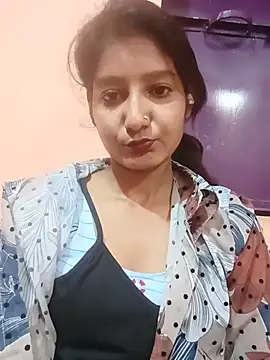 Snapshot of Ayesharani1 chatting on 07/02/26, 12:43 Ayesharani1 online show from 07/02/26, 12:43