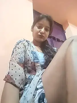 Snapshot of Ayesharani1 chatting on 07/11/26, 12:24 Ayesharani1 online show from 07/11/26, 12:24