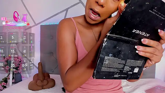 Snapshot of Khloe_Rosee chatting on 02/12/26, 07:20 Khloe Rosee online show from 02/12/26, 07:20