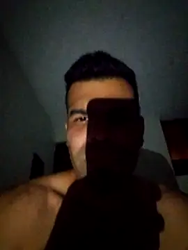 Snapshot of thom_1 chatting on 02/10/26, 06:17 thom 1 online show from 02/10/26, 06:17