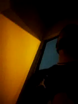 thom 1 online show from 07/05/26, 09:05
