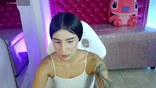 Snapshot of Abby_Rouse_m chatting on 02/12/26, 04:35 Abby Rouse m online show from 02/12/26, 04:35