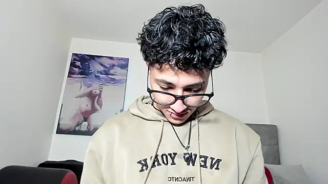 Adonibaskerville4 online show from 04/16/26, 01:45