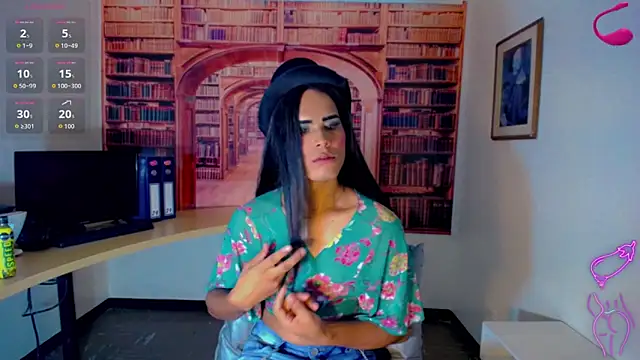 Snapshot of Gata_Salvaje__ chatting on 02/08/26, 03:32 Gata Salvaje online show from 02/08/26, 03:32