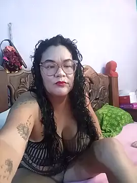 Snapshot of Emma_stiz chatting on 02/10/26, 05:06 Emma stiz online show from 02/10/26, 05:06