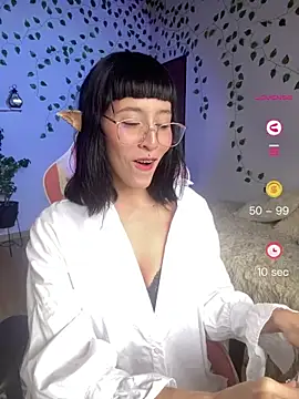 Snapshot of Capricornmystic1 chatting on 06/06/26, 09:08 Capricornmystic1 online show from 06/06/26, 09:08