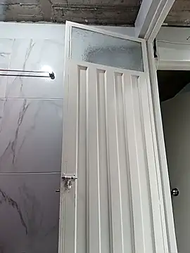 Snapshot of Sharlottee__ chatting on 02/24/26, 05:00 Sharlottee online show from 02/24/26, 05:00