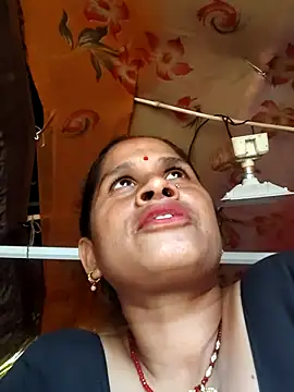 Hot kiran4 online show from 03/31/26, 10:48