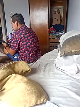 Snapshot of gordorichard chatting on 02/15/26, 02:47 gordorichard online show from 02/15/26, 02:47